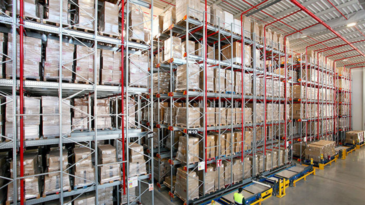 AR Racking Trabaja En Sistema Shuttle Con Capacidad De 18.000 Pallets ...